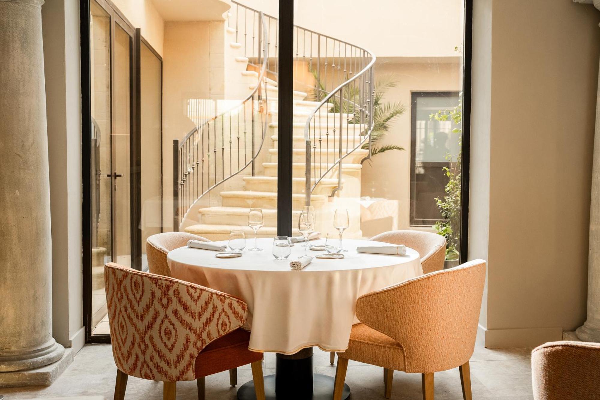 La Maison D'uzes Relais & Chateaux Hotel 5*